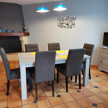 Maison De Campagne Proche Des Plages Saint-Romain-de-Benet Esterno foto